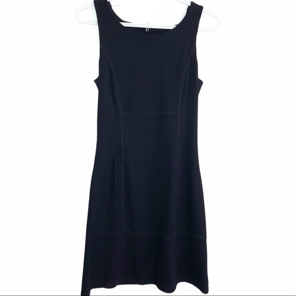 black dress - Picture 1 of 8